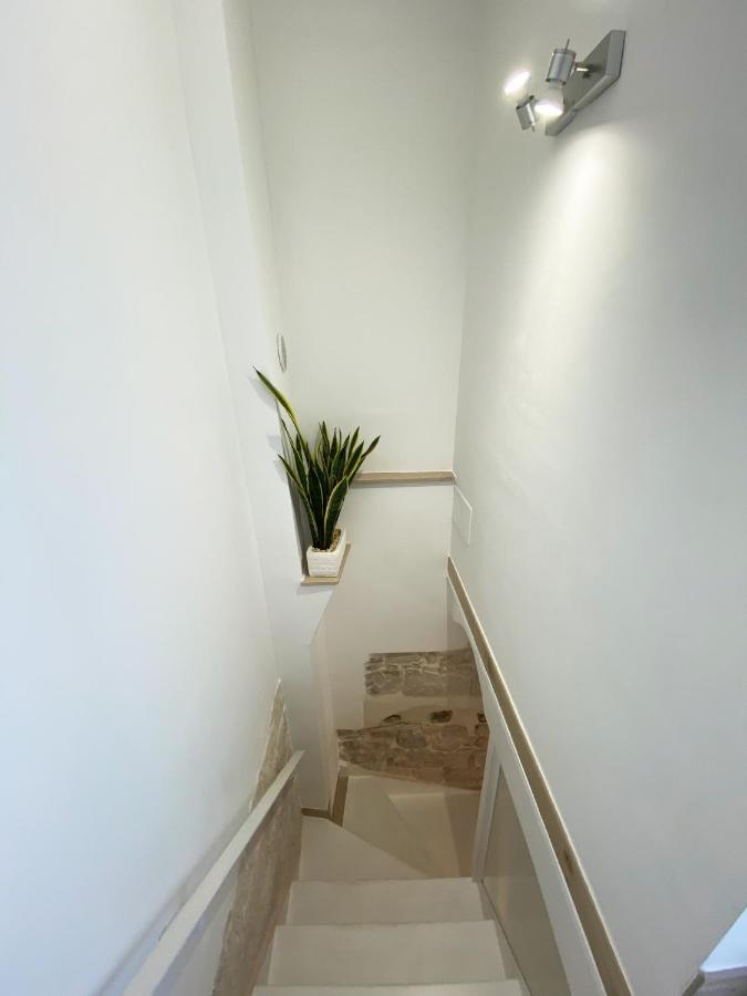 White Home 比谢列 外观 照片